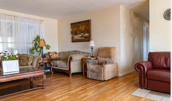 Balmoral Group Home - Gallery Image 3