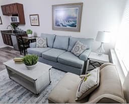 The Lodge At Riverton - Gallery Image 2