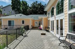 Tabor Crest Memory Care - Gallery Image 4
