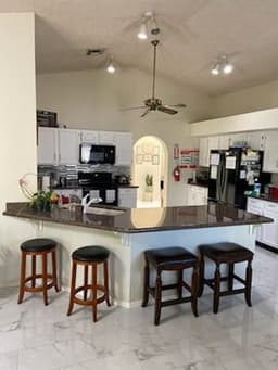 May'S Haven, Llc - Gallery Image 2