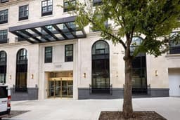 The Bristal at York Avenue - Gallery Image 1