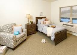 Waterford Place Assisted Living & Memory Care - Gallery Image 3