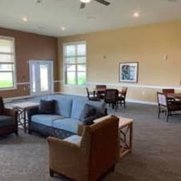 Waterford Place Assisted Living & Memory Care - Gallery Image 2