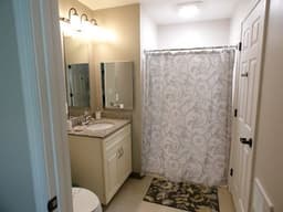The Saab Residence (D'Youville) - Gallery Image 3