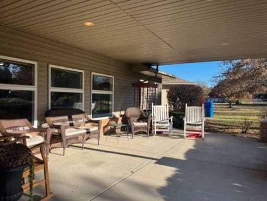 Pine Tree Assisted Living - Gallery Image 4