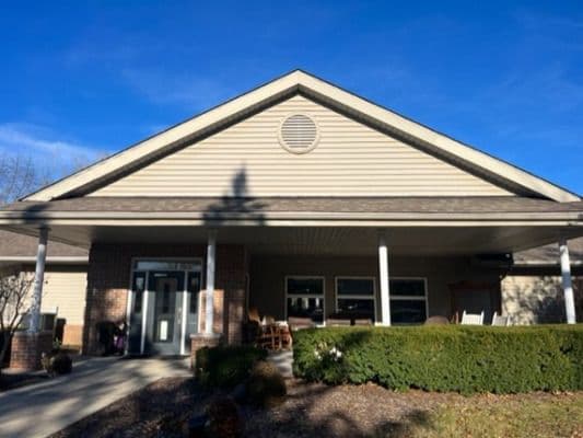 Pine Tree Assisted Living - Gallery Image 2