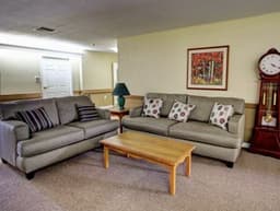 Davis Place Senior Living - Gallery Image 5
