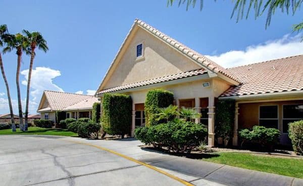 Davis Place Senior Living - Gallery Image 4