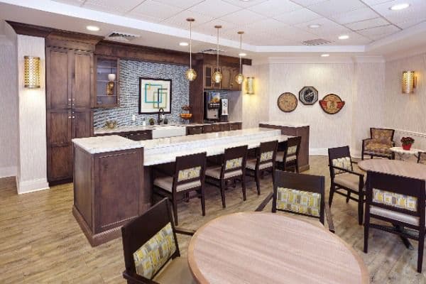 The Bristal Assisted Living at East Northport - Gallery Image 6