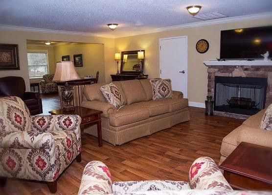 Bountiful Hills Senior Living - Gallery Image 2