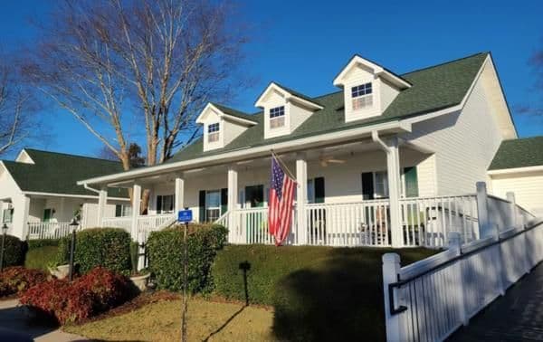 Magnolia Hills Retirement Home