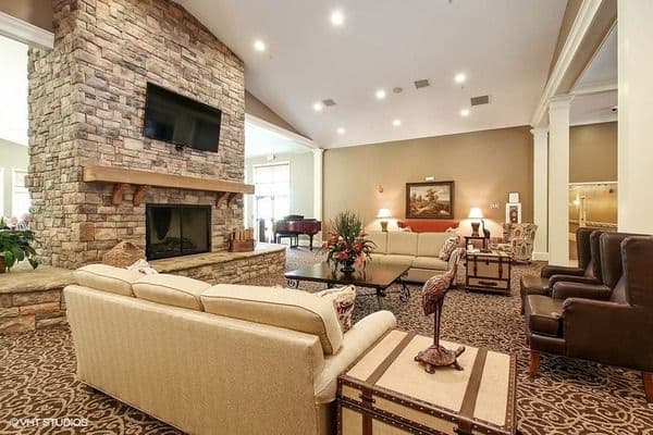 Cedarhurst of Canton - Gallery Image 5