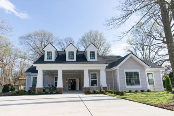 Story Cottage At Carey Grove - Gallery Image 1