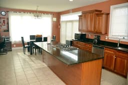 Harmony Rose Senior Care Living - Gallery Image 3