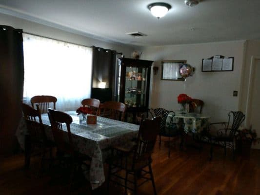 Magnolia House Assisted Living Facility - Gallery Image 3