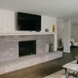 The Retreat At Meadowbrook - Gallery Image 3