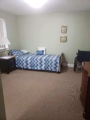 Pasadena Adult Family Home - Gallery Image 4