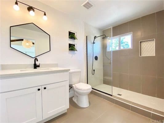 Magnolia Palms - Gallery Image 3