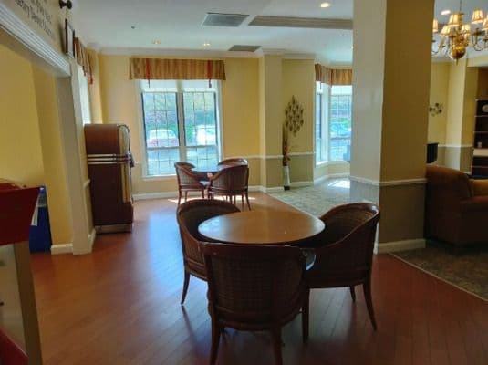 The Terraces At Tuckerman Lane - Gallery Image 4