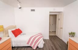 Coastal Charm Of Tustin - Gallery Image 6