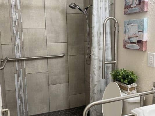 Forest Cottage - Gallery Image 6