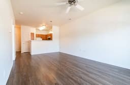 Brookhaven At County Line - Gallery Image 2