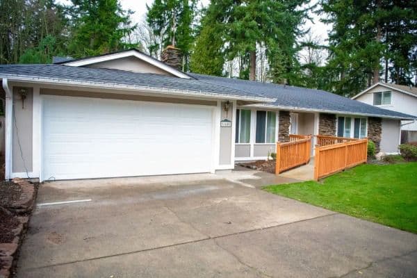 Acacia Home