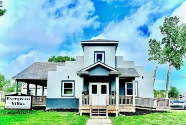 Evergreen Villas