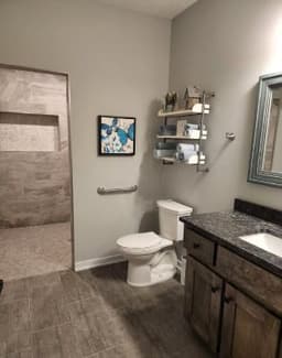 Garden View Manor - Gallery Image 4