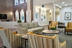 English Meadows Manassas - Gallery Image 1