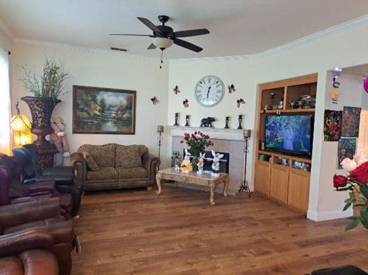 Bonita Home Care Iii - Gallery Image 2