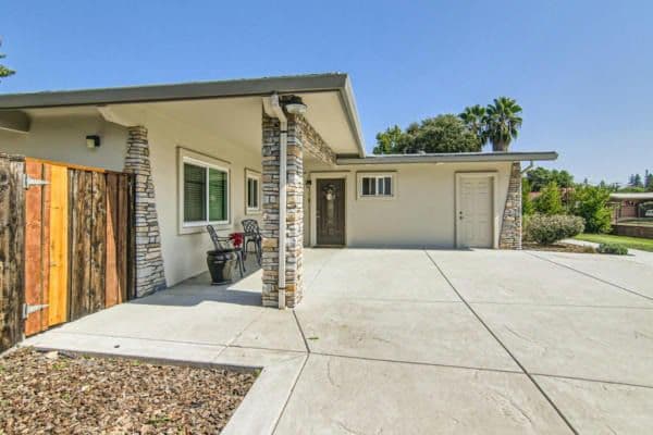 Varta's Place - Gallery Image 2