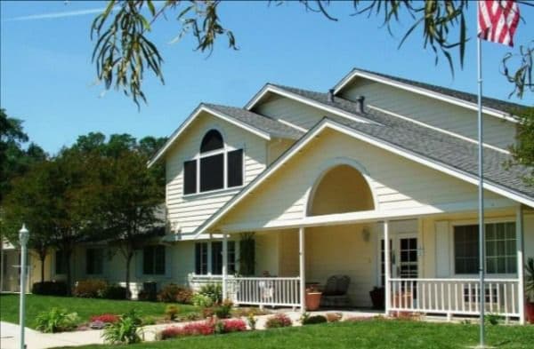 Sun Oak Senior Living - Gallery Image 3