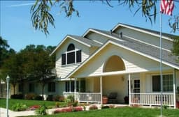 Sun Oak Senior Living - Gallery Image 3