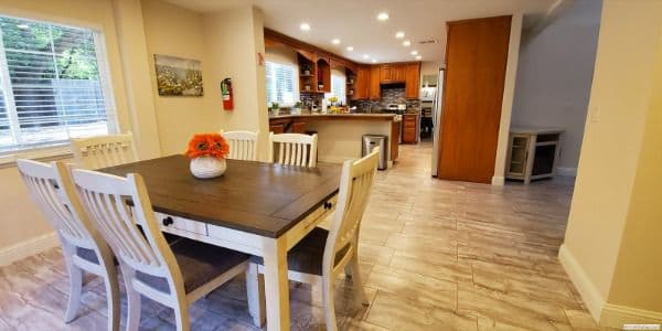 Sungarden Villa Iii - Gallery Image 6