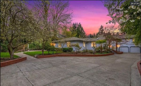 Nazarene Adult Family Home - Gallery Image 2