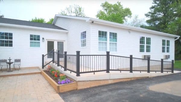 Uptown Assisted Living - Gallery Image 4