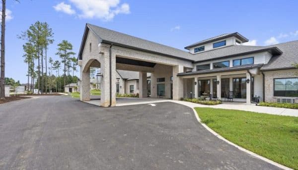 Restoration Senior Living of Simpsonville - Gallery Image 1