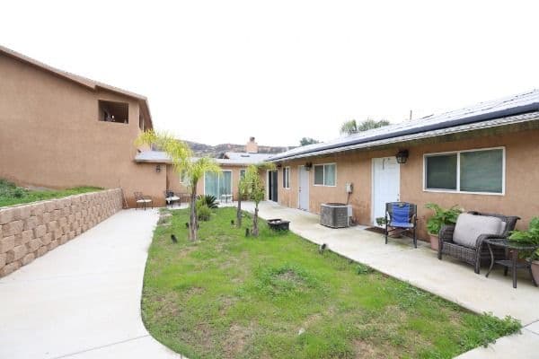 Renaissance Living Ii - Gallery Image 6