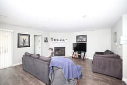 Renaissance Living Ii - Gallery Image 2