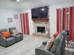 Merry Heart Residential Care Home - Gallery Image 1