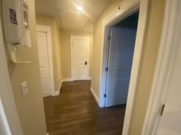 Royal Guest Home, Dennise Anderson - Gallery Image 3