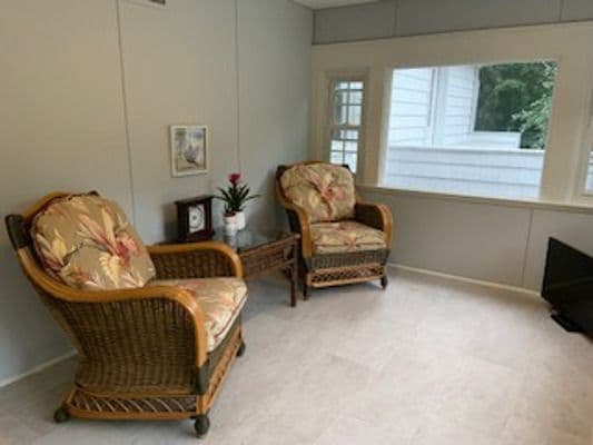 Old Glory Days Assisted Living - Gallery Image 4