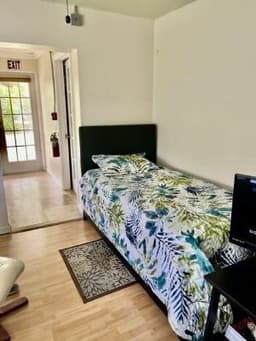 Blue Ribbon Care Assisted Living Llc (Palm Springs) - Gallery Image 5
