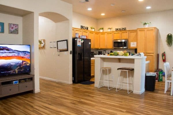 Aspen Meadows Care Home By Rn'S - Gallery Image 2