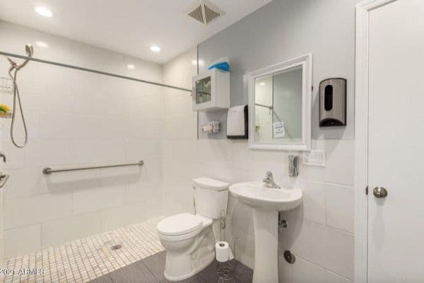Sage House - Laurel I - Gallery Image 6