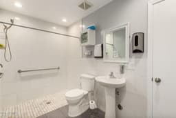 Sage House - Laurel I - Gallery Image 6