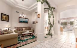 The Greenway Manor I - Gallery Image 4
