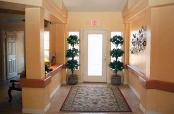 Villa Serene Assisted Living Ii - Gallery Image 3