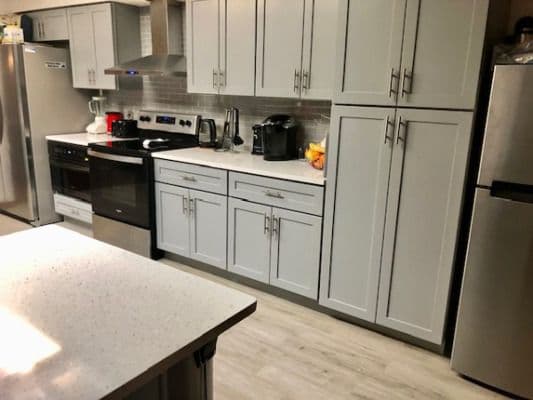 Silver Crest Home - Gallery Image 6